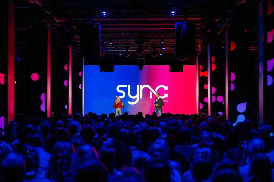 Podium van het Talpa-evenement Sync