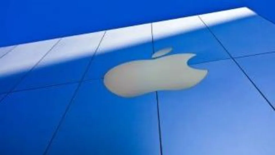 Apple-logo op een winkelgevel
